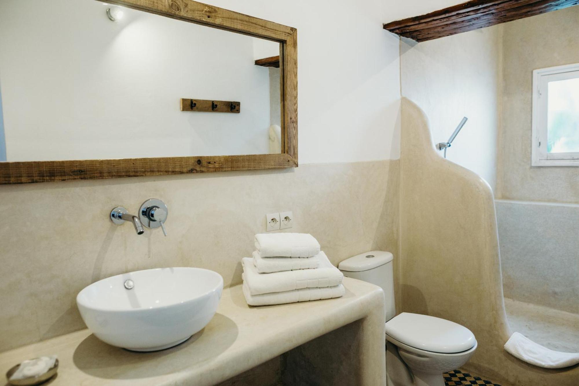 Tangaro Hip Hotel & Spa เอสเซาอิรา ภายนอก รูปภาพ